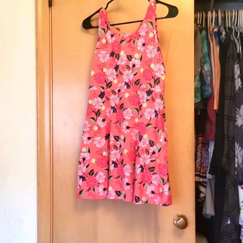 Girls dress